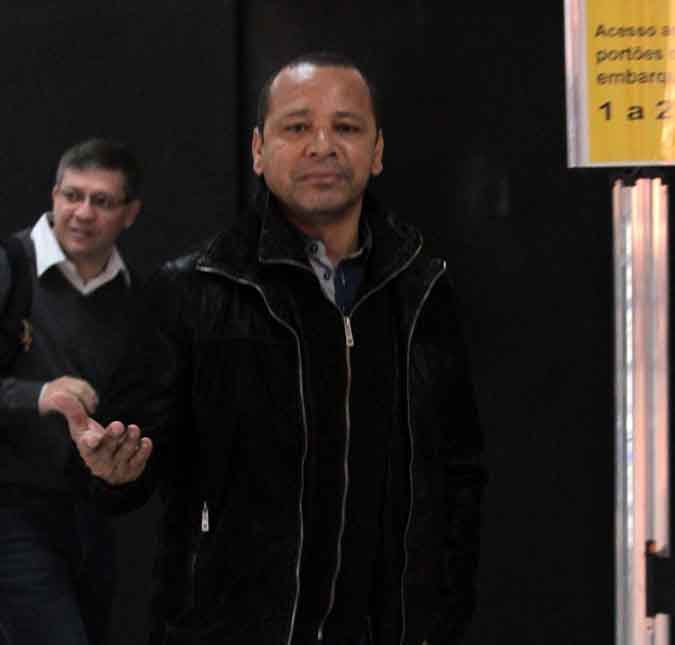 Pai de Neymar sofre acidente em Paris e é levado às pressas para hospital, diz site