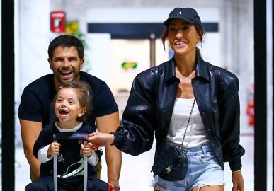 Adoráveis! Sabrina Sato compartilha vídeo fofo do reencontro com Zoe; confira!