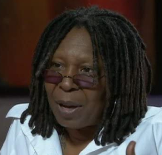 Whoopi Goldberg responde crítica que afirmou que ela usou enchimento para nova personagem: <I>Apenas comente a atuação</I>