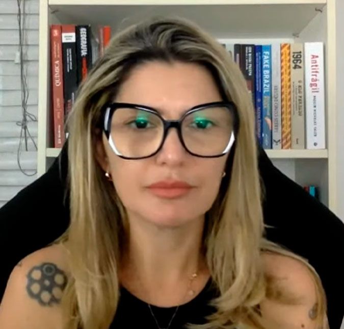 A famosa também reclamou do fato de não ter conseguido um adiantamento de parte da herança de Marcos Paulo