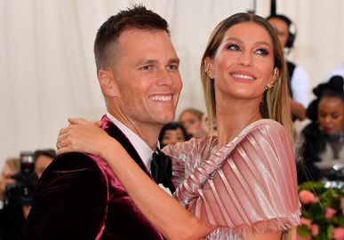Em meio aos rumores de separação, confira qual a fortuna de Tom Brady e Gisele Bündchen!