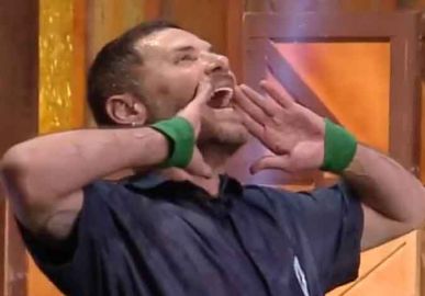 Alex Gallete dá a volta por cima e ganha a prova do Fazendeiro em <i>A Fazenda</i>