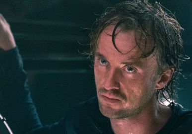 Tom Felton revela que teve incentivo de Emma Watson para contar toda sua história em um livro