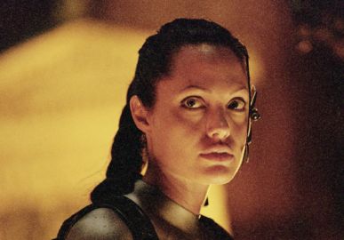 E-mail íntimo de Angelina Jolie para Brad Pitt vaza na <I>web</i>: <I>É impossível escrever isso sem chorar</I>
