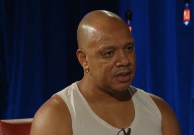 Vocalista do <I>Molejo</i> revela que está com câncer e agradece apoio dos fãs