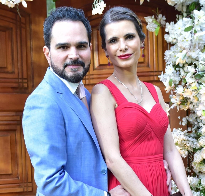 Luciano Camargo celebra aniversário de casamento e relembra início do relacionamento com Flávia Camargo