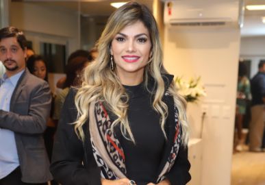 Portadora de doença autoimune, Kelly Key desabafa sobre voltar a tomar remédio: <I>A gente não tem o controle sobre isso</i>