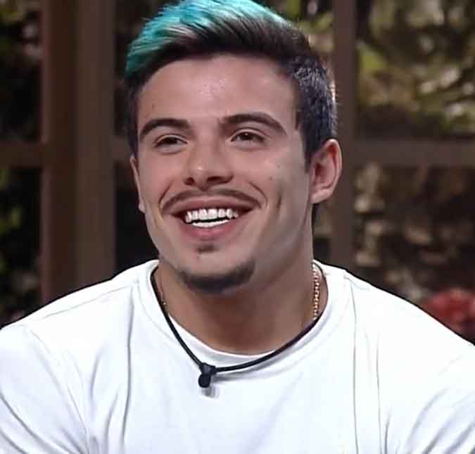 Após pedir para ir embora Thomaz Costa é eliminado em <i>A Fazenda</i>
