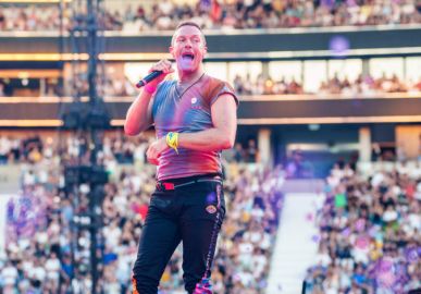 Relembre algumas curiosidades sobre Chris Martin, o vocalista do <i>Coldplay</i>