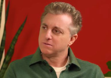 Luciano Huck surpreende o público de casa e fala sobre casamento com Angélica: <I>Pretendo ficar a vida inteira onde estou!</i>