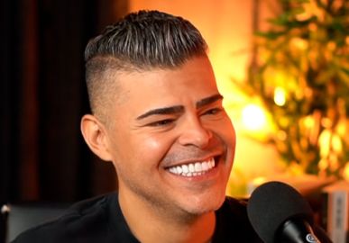 Rafael Vanucci anuncia que será papai novamente: <i>Meu presente de aniversário!</i>