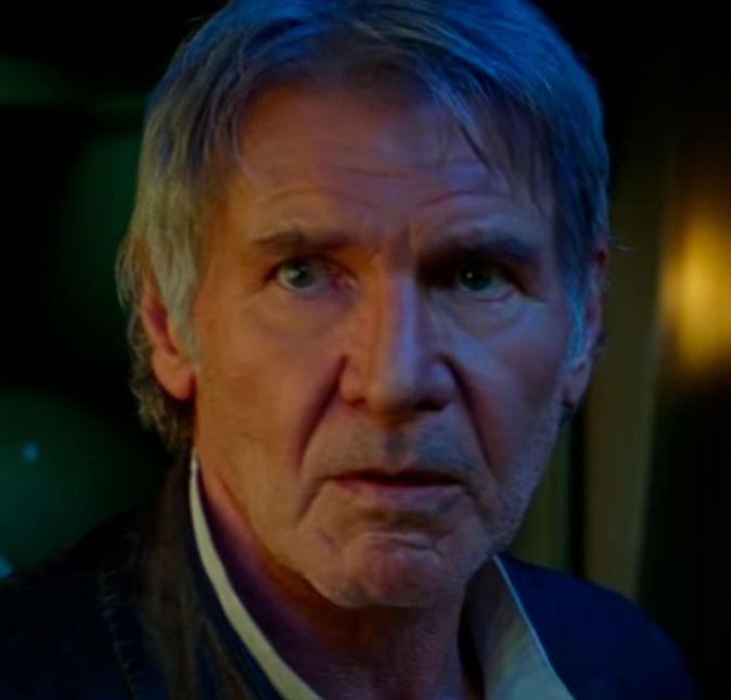 ...Harrison Ford já teve um pequeno problema no set de filmagens em Star Wars: O Despertar da Força. O astro do cinema quebrou o tornozelo durante as filmagens do novo longa e foi levado ao hospital local para tratamento, tendo que se afastar das filmagens por um tempo. ...Harrison Ford já teve um pequeno problema no set de filmagens em Star Wars: O Despertar da Força. O astro do cinema quebrou o tornozelo durante as filmagens do novo longa e foi levado ao hospital local para tratamento, tendo que se afastar das filmagens por um tempo.