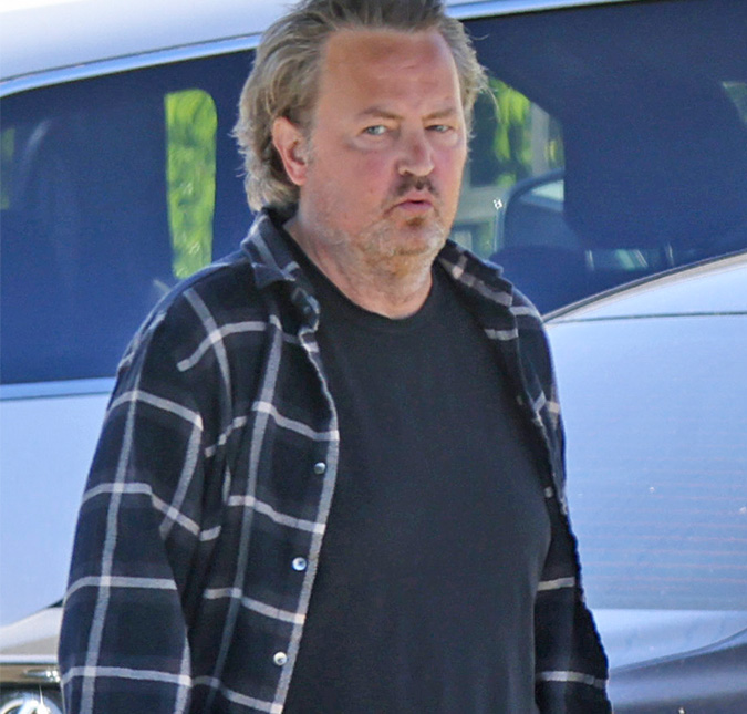 Matthew Perry revela que gastou 46 milhões de reais em reabilitação de uso de drogas e álcool