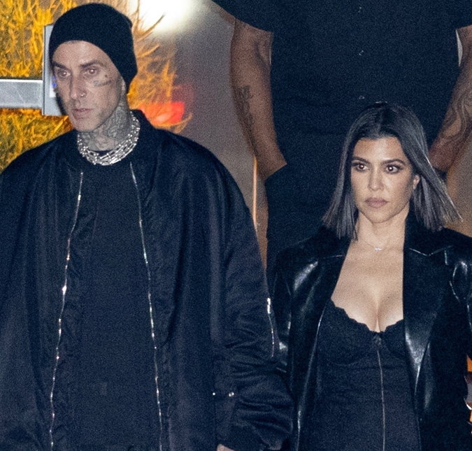 Travis Barker e Kourtney Kardashian compram mansão por 77 milhões de reais na Califórnia