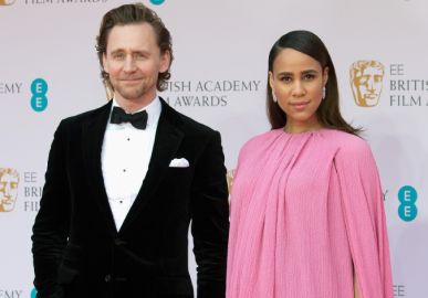 Papai do ano! Zawe Ashton, noiva de Tom Hiddleston, dá à luz primeiro filho