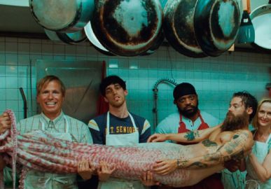 Harry Styles apresenta excêntrico videoclipe de <i>Music For a Sushi Restaurant</i>