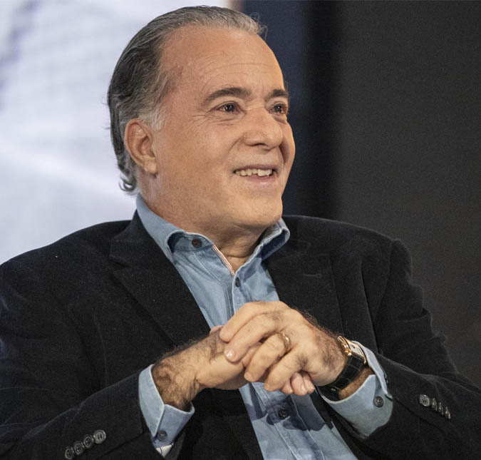 Tony Ramos relembra ausência do pai na infância: - <i>É uma realidade que aconteceu</i>