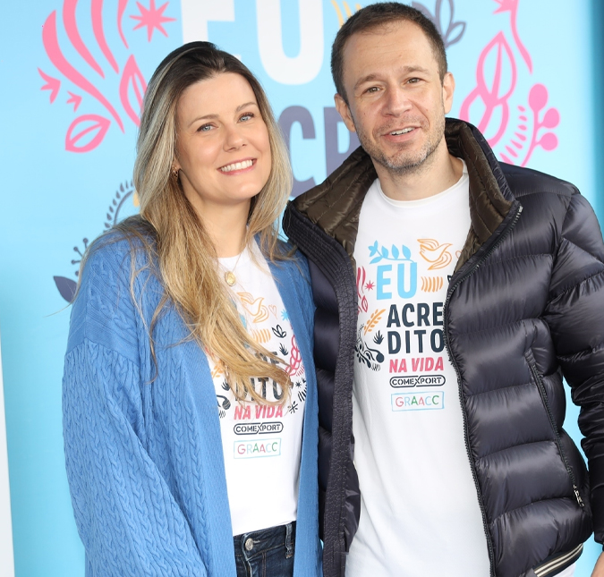 Daiana Garbin e Tiago Leifert celebram dois anos de idade da filha com festa em família