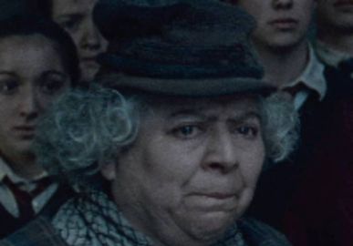 Intérprete da Professora Sprout, Miriam Margolyes, revelou que ganhou pouco para atuar nos filmes de <i>Harry Potter</i>