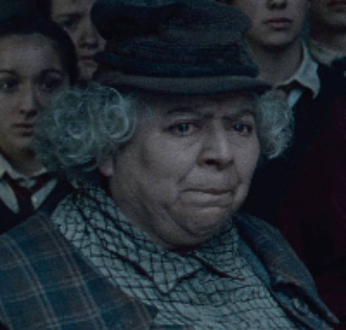 Intérprete da Professora Sprout, Miriam Margolyes, revelou que ganhou pouco para atuar nos filmes de <i>Harry Potter</i>