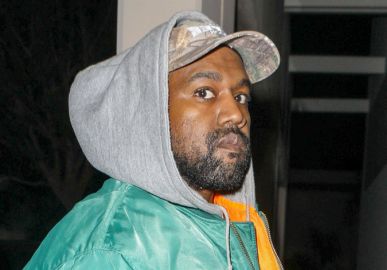 Mais polêmicas? Kanye West faz acordo com funcionário que o acusou de elogiar Hitler no trabalho; entenda
