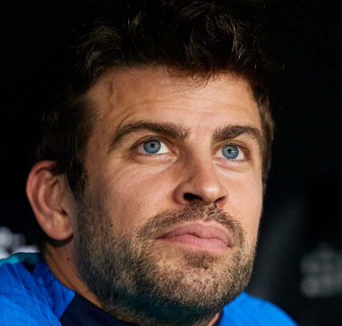 Gerard Piqué surpreende a <i>web</i> e anuncia aposentadoria