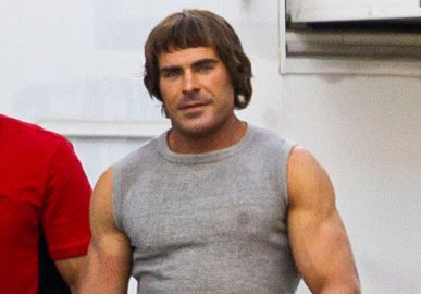 Relembre todos os famosos que foram comparados a Zac Efron caracterizado de Von Erich