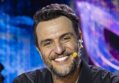 Rodrigo Lombardi surpreende ao mostrar resultado de reforma em sua casa: <i>Ficou maravilhoso</i>