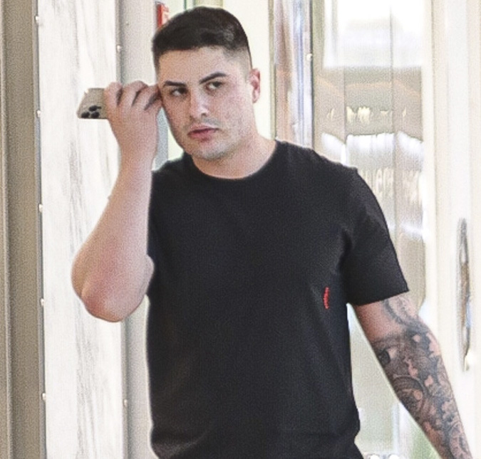 Ex-marido de Jojo Todynho, Lucas Souza é acusado de se relacionar com adolescente e rebate: -<i>Fake News</i>