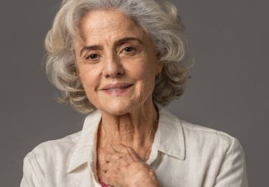 Após ser dispensada pela <I>Globo</i>, Marieta Severo fecha contrato para trabalhar em uma série