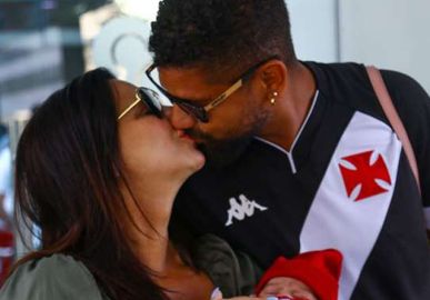 Viviane Araújo e Guilherme Militão celebram o segundo mês de vida do filho: <i>Papai e mamãe te ama além do infinito</i>