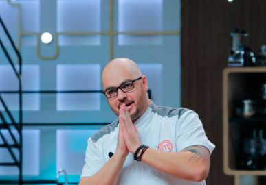 Diego Sacilotto vence a quarta temporada de <I>MasterChef Profissionais</i>