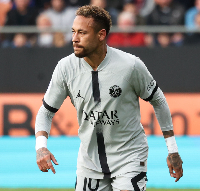 Neymar Jr. curte publicação debochando de vício em drogas de Walter Casagrande