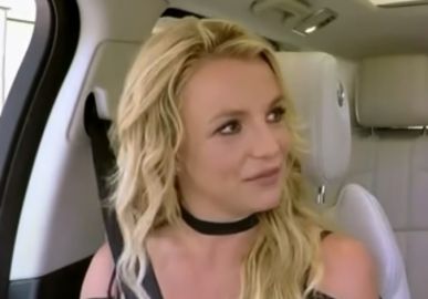 Britney Spears faz desabafo e critica documentários sobre sua vida