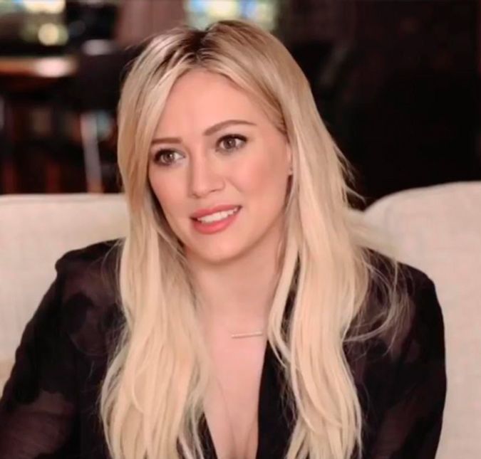 Hilary Duff revela o motivo de sua ausência nas redes sociais e assusta fãs A cantora explicou que a família teve vários tipos de doenças