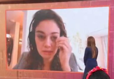 Sophie Charlotte se emociona e chora ao falar sobre Gal Costa: <i>- Ela é imensa</i>