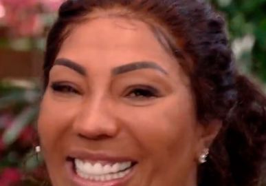 Mãe de Ludmilla, Silvana se emociona com recado da filha: <i>- Ela é muito incentivadora</i>
