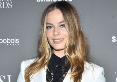 Margot Robbie anuncia que <i>Disney</i> não vai mais produzir <i>spin-off de Piratas do Caribe</i>