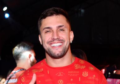 Bêbado, Arthur Picoli faz transferência de 20 mil reais na madrugada: <i>Parei de beber</i>