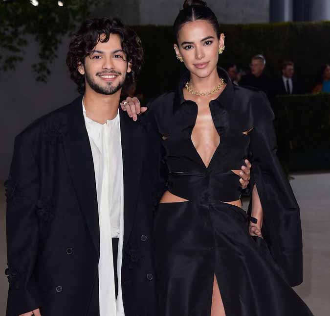 Xolo Maridueña posta foto com Bruna Marquezine e agita a <i>web: Assumam logo</i>