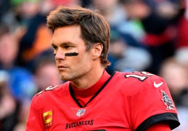 Tom Brady apaga foto com Gisele Bündchen após modelo ser flagrada acompanhada de outro homem