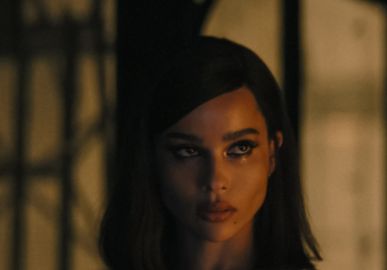 Zoë Kravitz fala sobre proximidade com Taylor Swift durante pandemia de <I>Covid-19</I>
