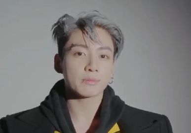JungKook, do <I>BTS</I>, irá lançar música na abertura da <I>Copa do Mundo</I>