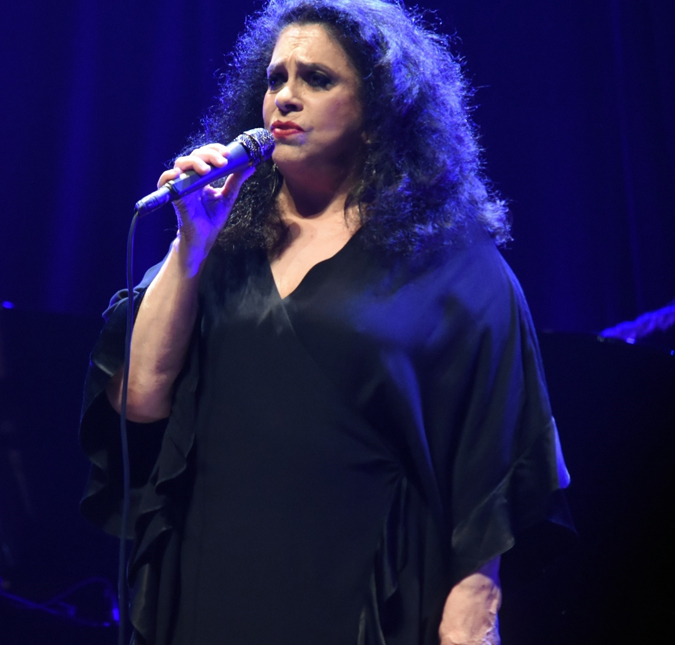 Wilma Petrillo, viúva de Gal Costa, não respeitou o último desejo da cantora, diz colunista