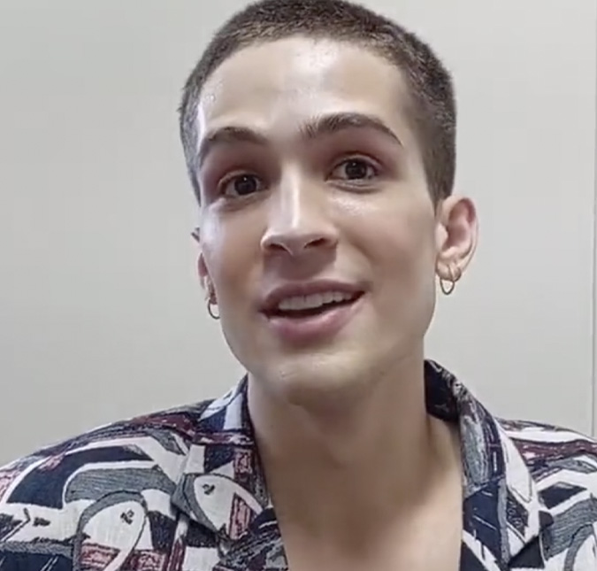 João Guilherme rebate rumores de que entrará no <I>BBB23: - Cruzes</i>