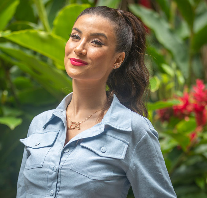 Bianca Andrade se irrita com comentário de seguidora sobre <i>look</i> do filho: <i>Sua otária</i>
