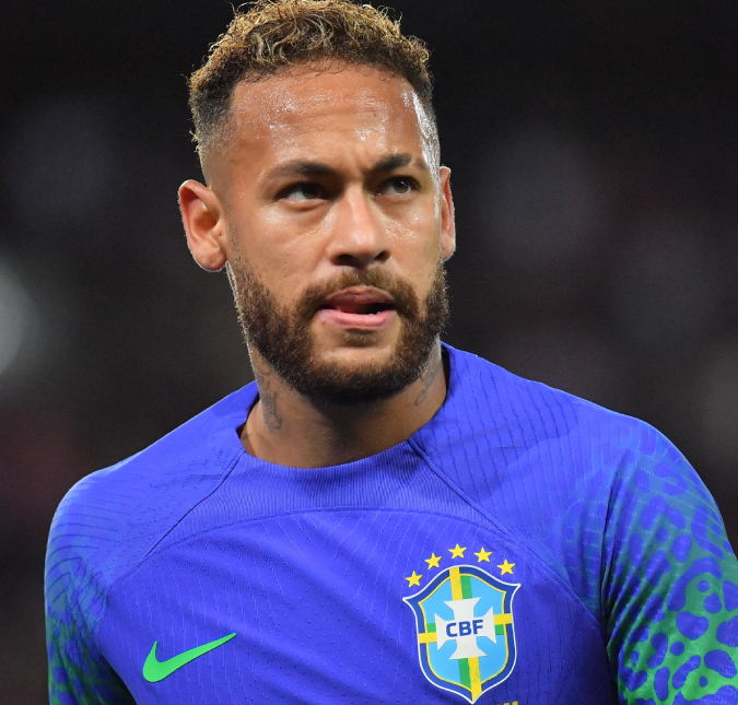 Sem protagonismo na estreia da seleção brasileira na Copa do Mundo do Qatar, Neymar Jr. desabafa nas redes sociais: <I>Jogo difícil</i>