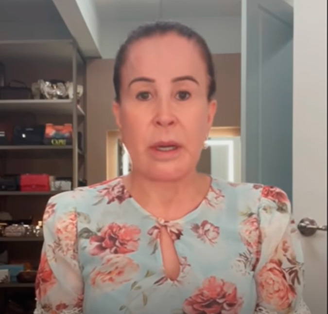 Zilu Camargo posa ao lado do filho e explica inchaço no rosto: <i>Pequena cirurgia</i>