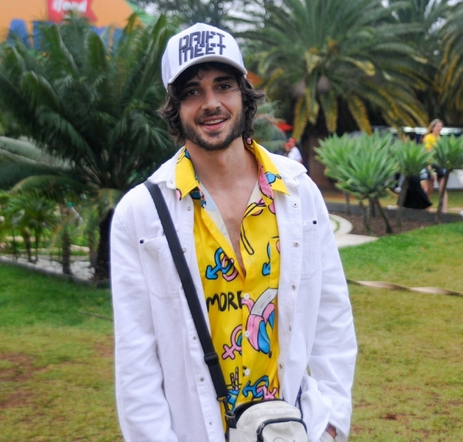 Fiuk brinca com término de casamento relâmpago de Adriano Imperador: <I>Bateu o recorde do meu pai!</i>