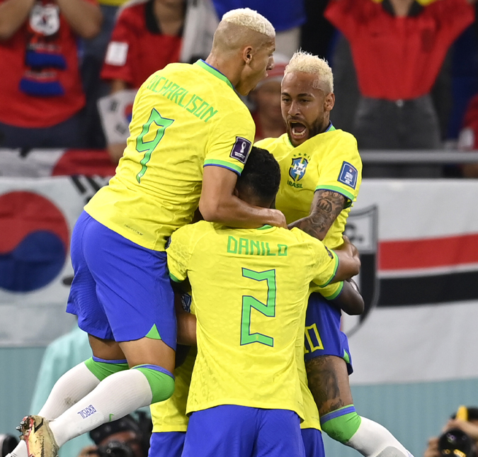 É ele! Internautas reagem à volta de Neymar Jr. com gol na Copa do Mundo: <i>Respeitem</i>
